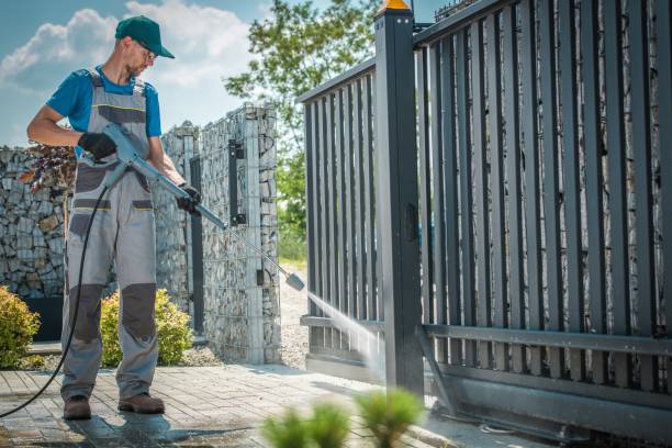 Best Parking Lot and Garage Cleaning  in Pleasanton, TX